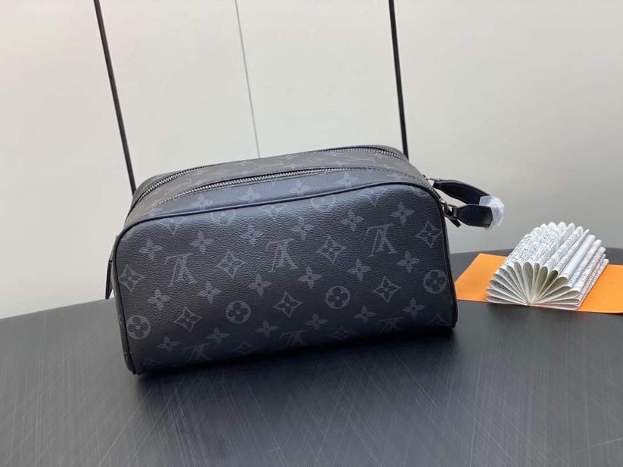 mmexport1695522244304.jpg