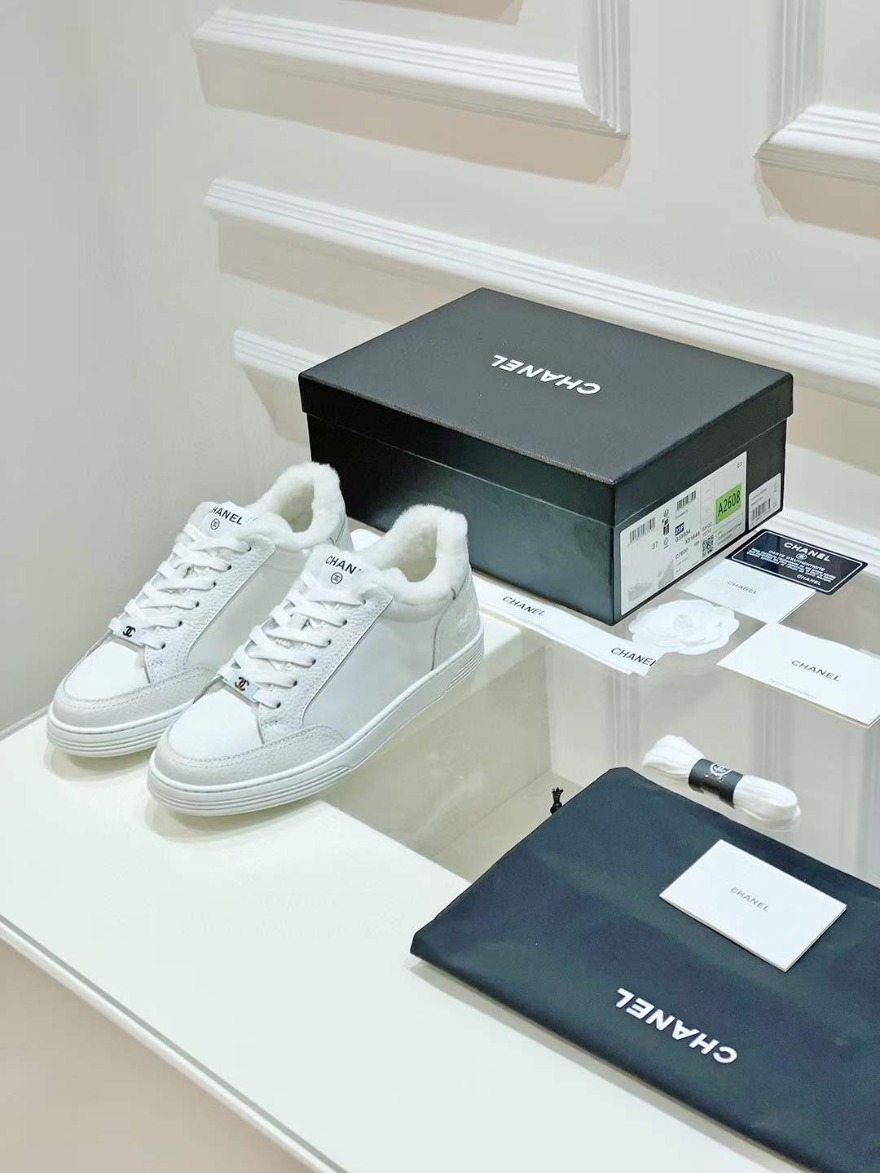 mmexport1695787607372.jpg