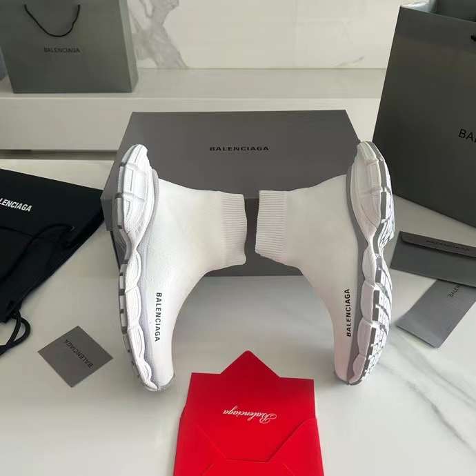mmexport1695856251549.jpg