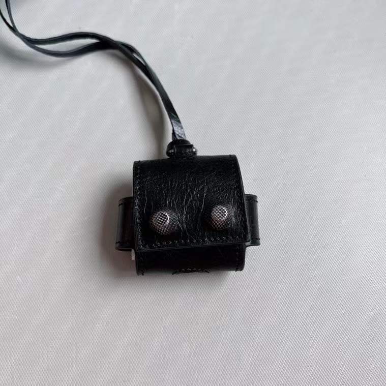 mmexport1743532379544.jpg